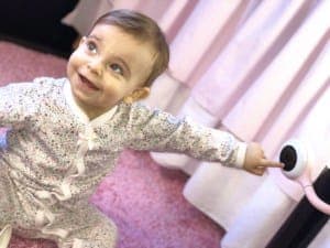 CÁMARA DE VIGILANCIA PARA BEBÉS: LOLLIPOP BABY CAM - My Little Monde - Blog  de Maternidad y Lifestyle