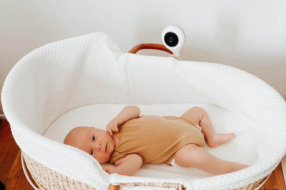 Lollipop Camera, cámara para bebés, Monitor para bebé, detección de llanto,  multistreaming, visión Nocturna, Soporte para Pared, Monitor para bebés